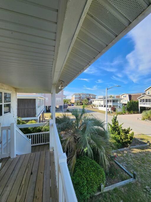 Whole House - Short Walk To The Beach Ocean Isle Beach Exteriör bild