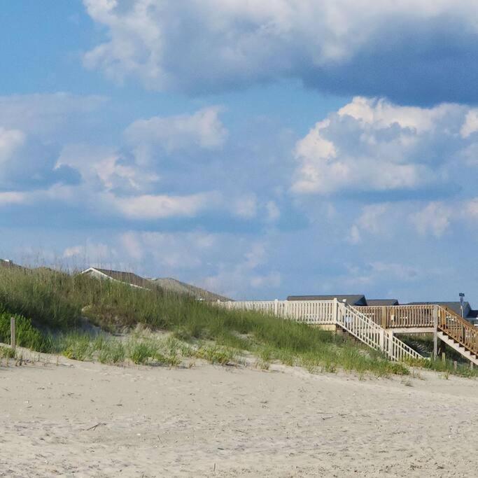 Whole House - Short Walk To The Beach Ocean Isle Beach Exteriör bild