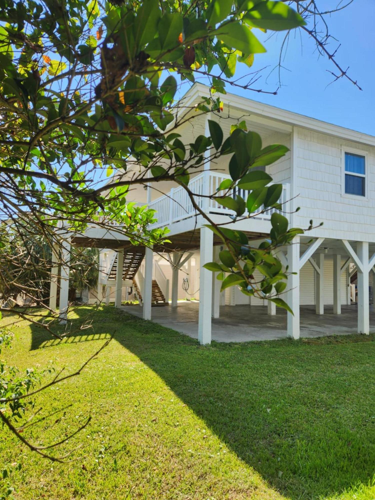 Whole House - Short Walk To The Beach Ocean Isle Beach Exteriör bild